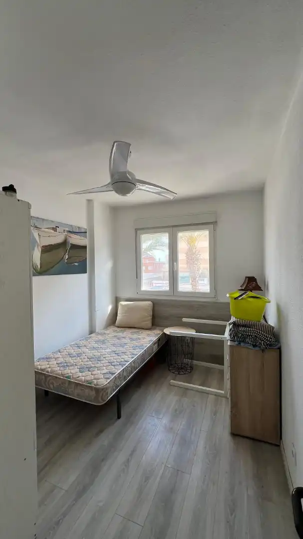 Dormitori de Apartament en venda en La Manga del Mar Menor amb Aire condicionat, Calefacció i Terrassa