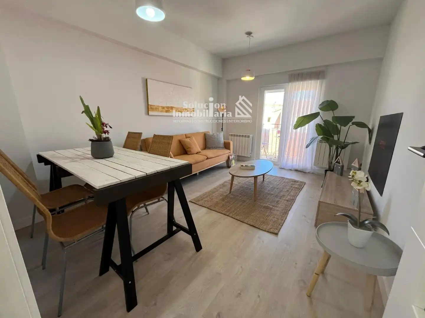 Sala de estar de Piso en venta en Salamanca Capital con Calefacción y Terraza