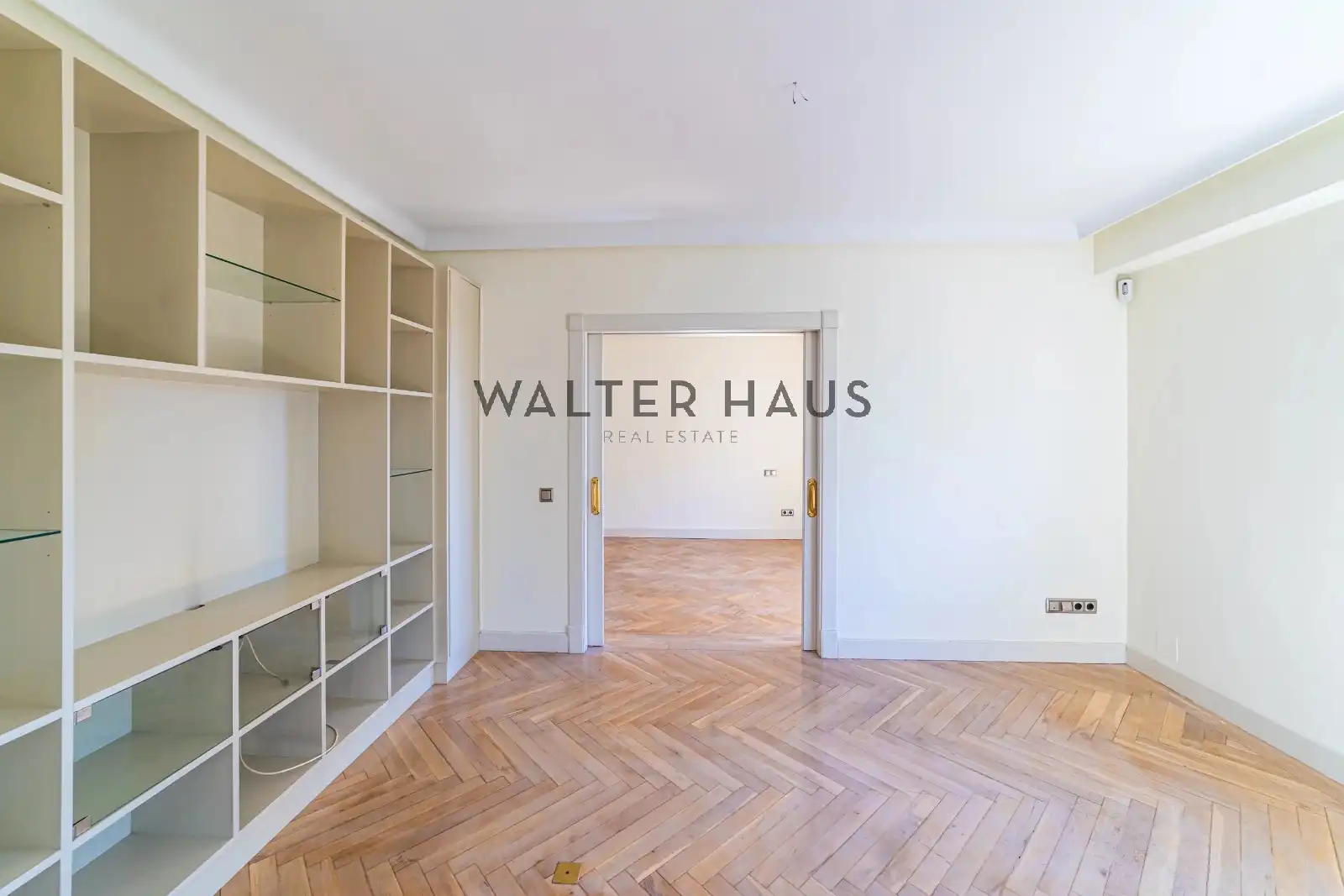 Living room of Flat for rent in Madrid  with Air Conditioner, Heating and Terrace