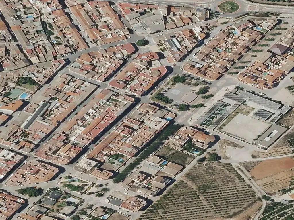 Wohnung zum Verkauf in PISO + TR1 -C/ LEPANTO, 8 - 3º 9 (GENOVES), imagen 2