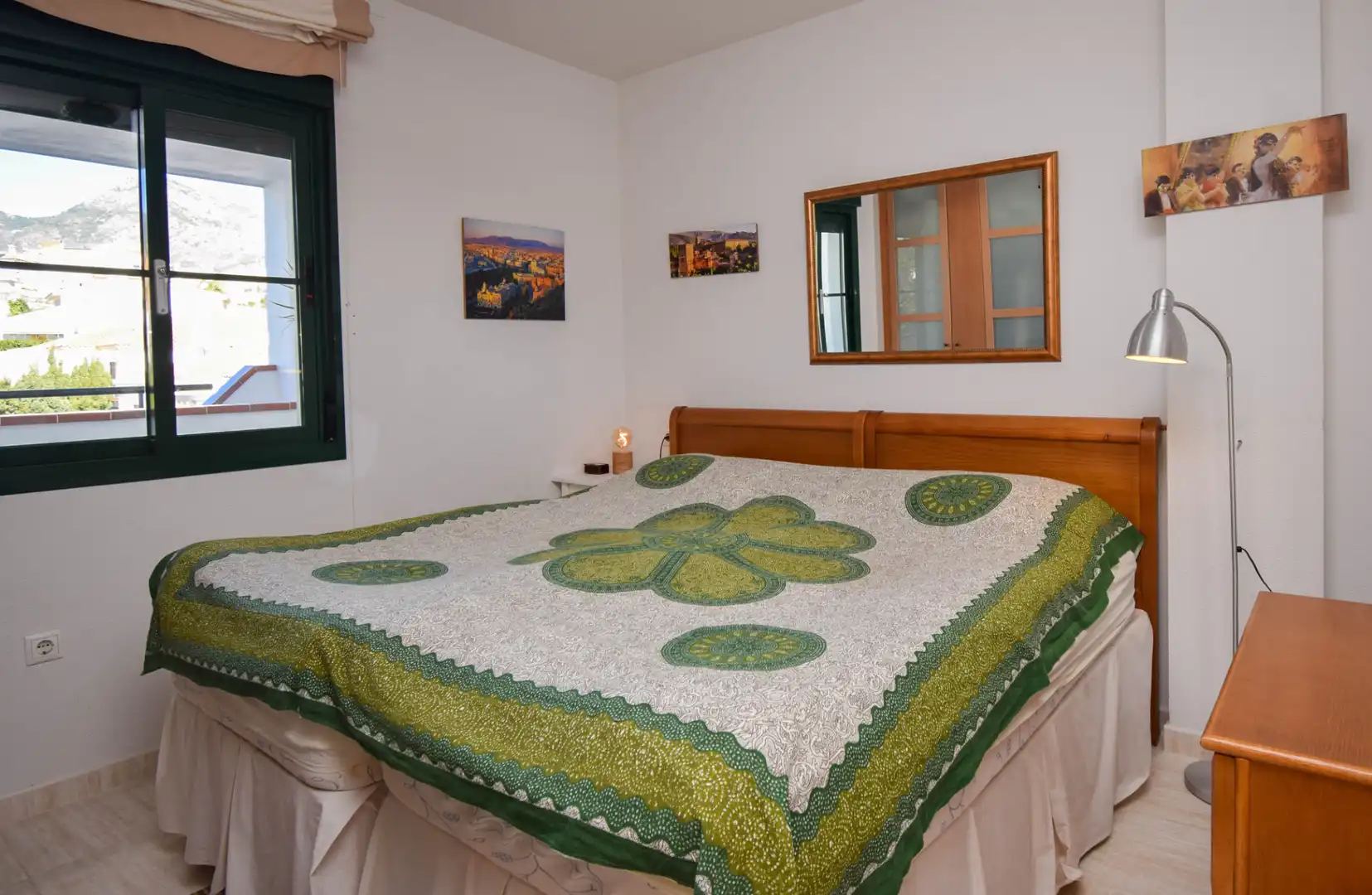 Dormitori de Apartament en venda en Benalmádena amb Aire condicionat, Terrassa i Moblat
