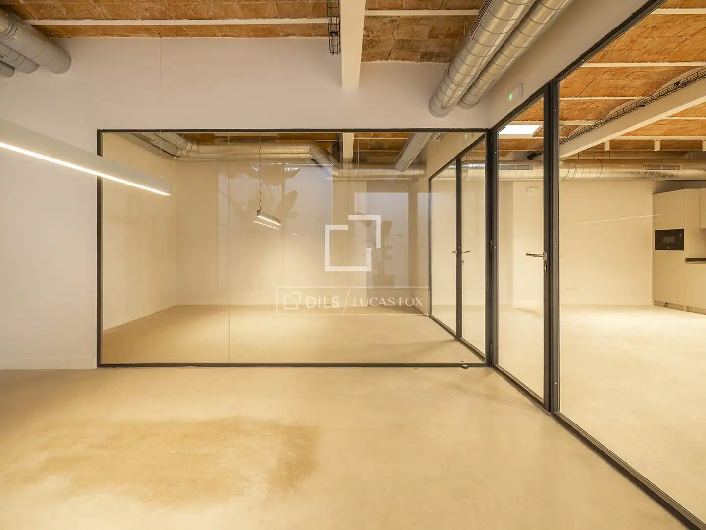 Loft zum Verkauf in Barcelona mit Klimaanlage und Heizung