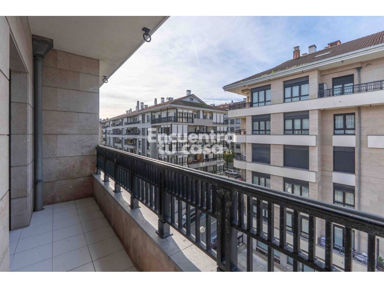 Exterior view of Duplex for sale in Irun   with Heating, Parquet flooring and Furnished