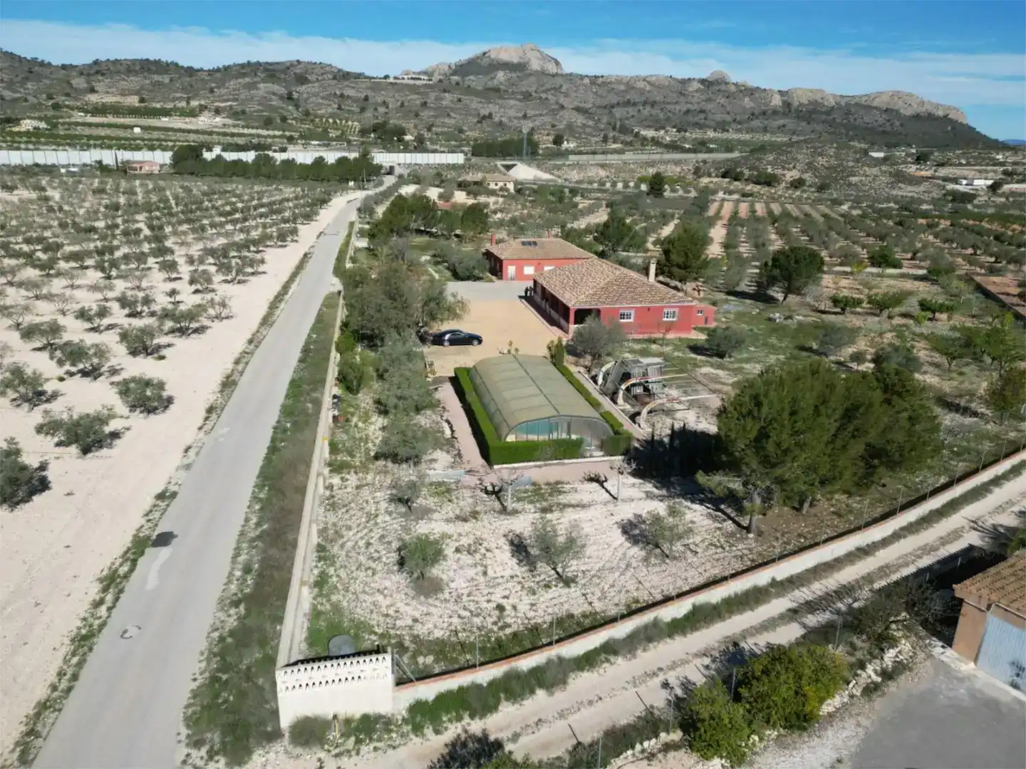 Vista exterior de Pis en venda en Sax amb Aire condicionat, Jardí privat i Traster