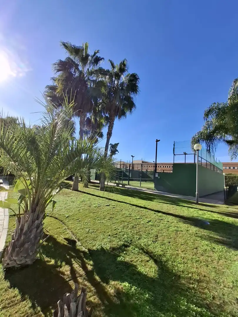 Exterior view of Flat for sale in Jerez de la Frontera  with Air Conditioner, Furnished and Community pool