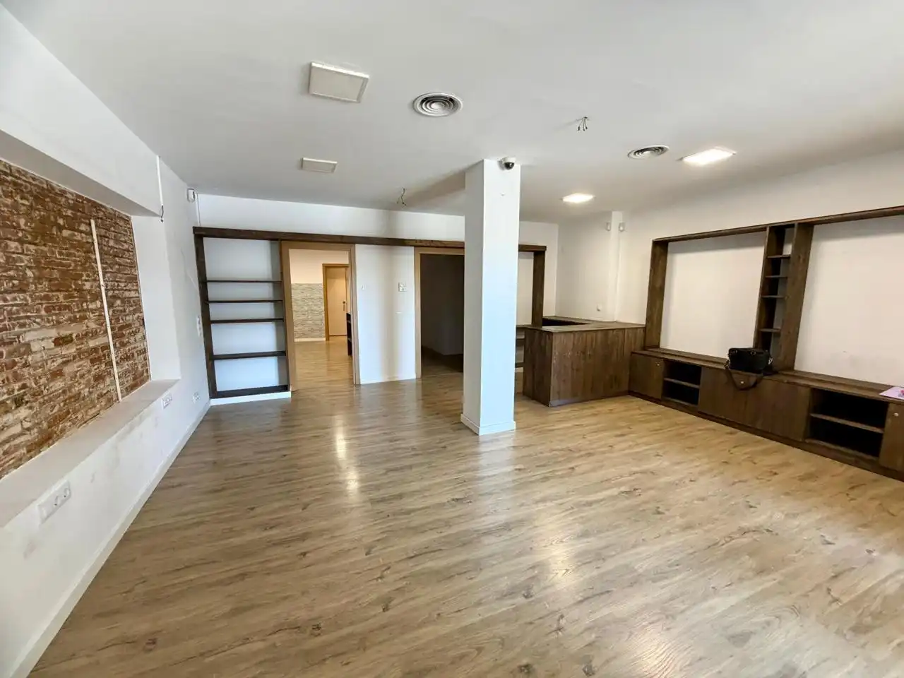 Commercial properties for sale in Granollers  with Air Conditioner