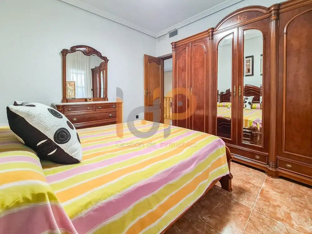 Habitación de Dúplex en venta en Huércal-Overa con Aire acondicionado, Calefacción y Terraza
