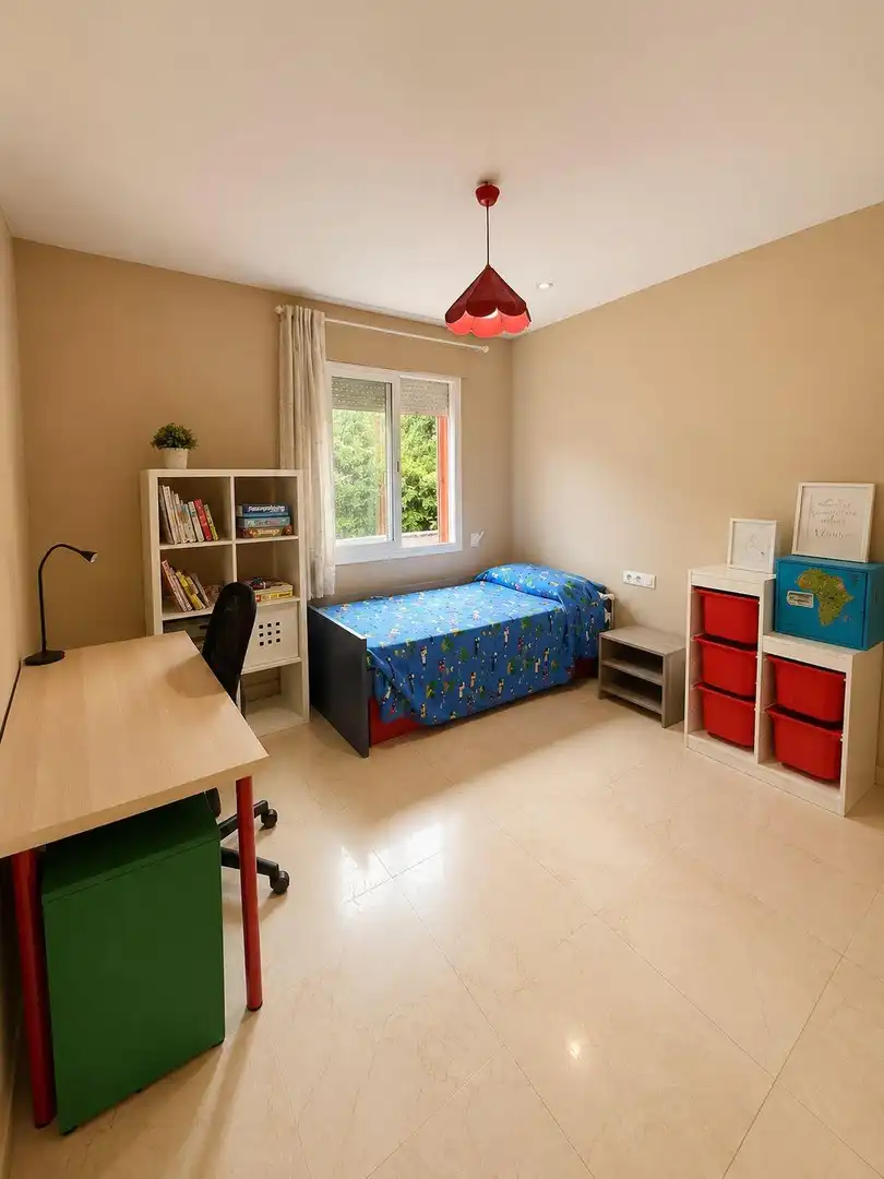 Bedroom of Flat for sale in Algeciras  with Heating and Balcony