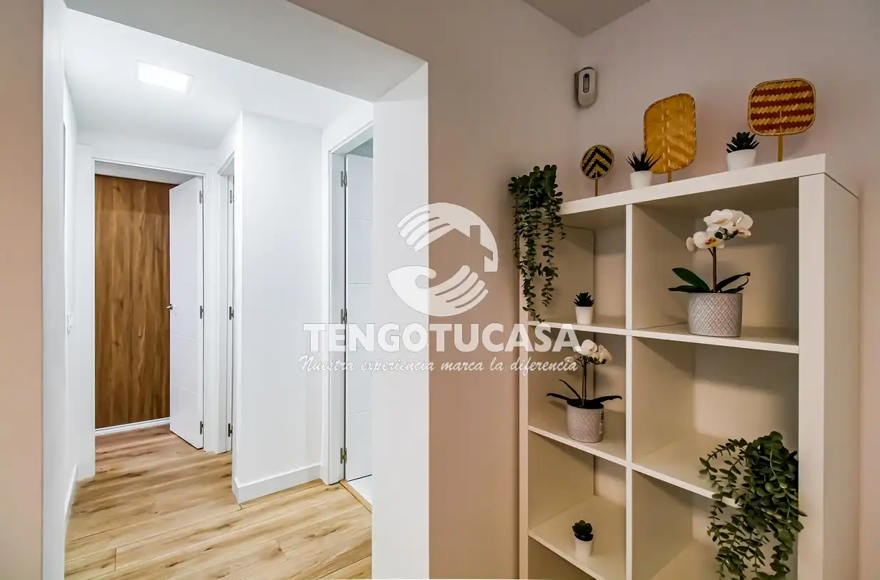 Bedroom of Flat for rent in Madrid  with Air Conditioner, Heating and Furnished