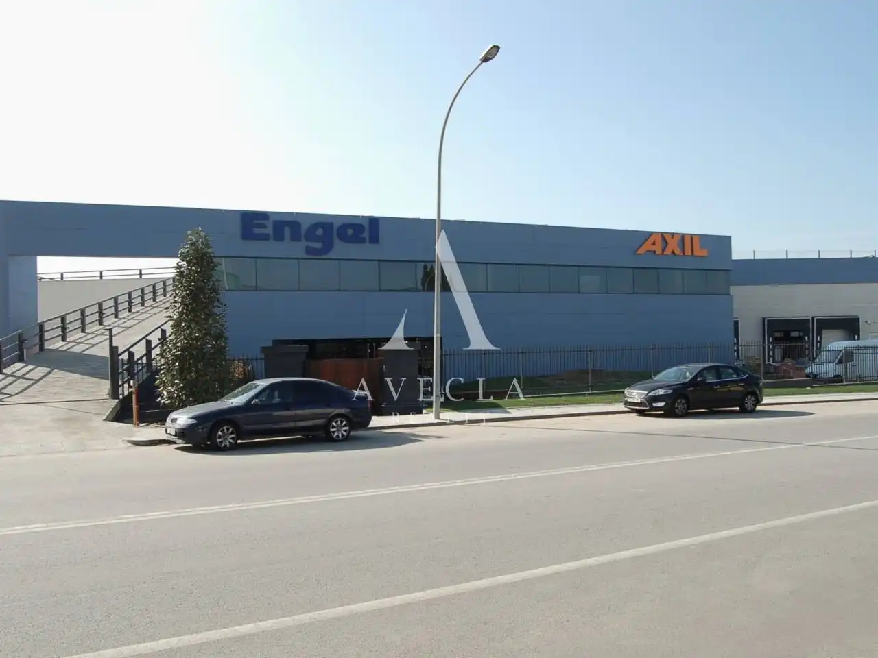 Exterior view of Industrial buildings for rent in Barberà del Vallès