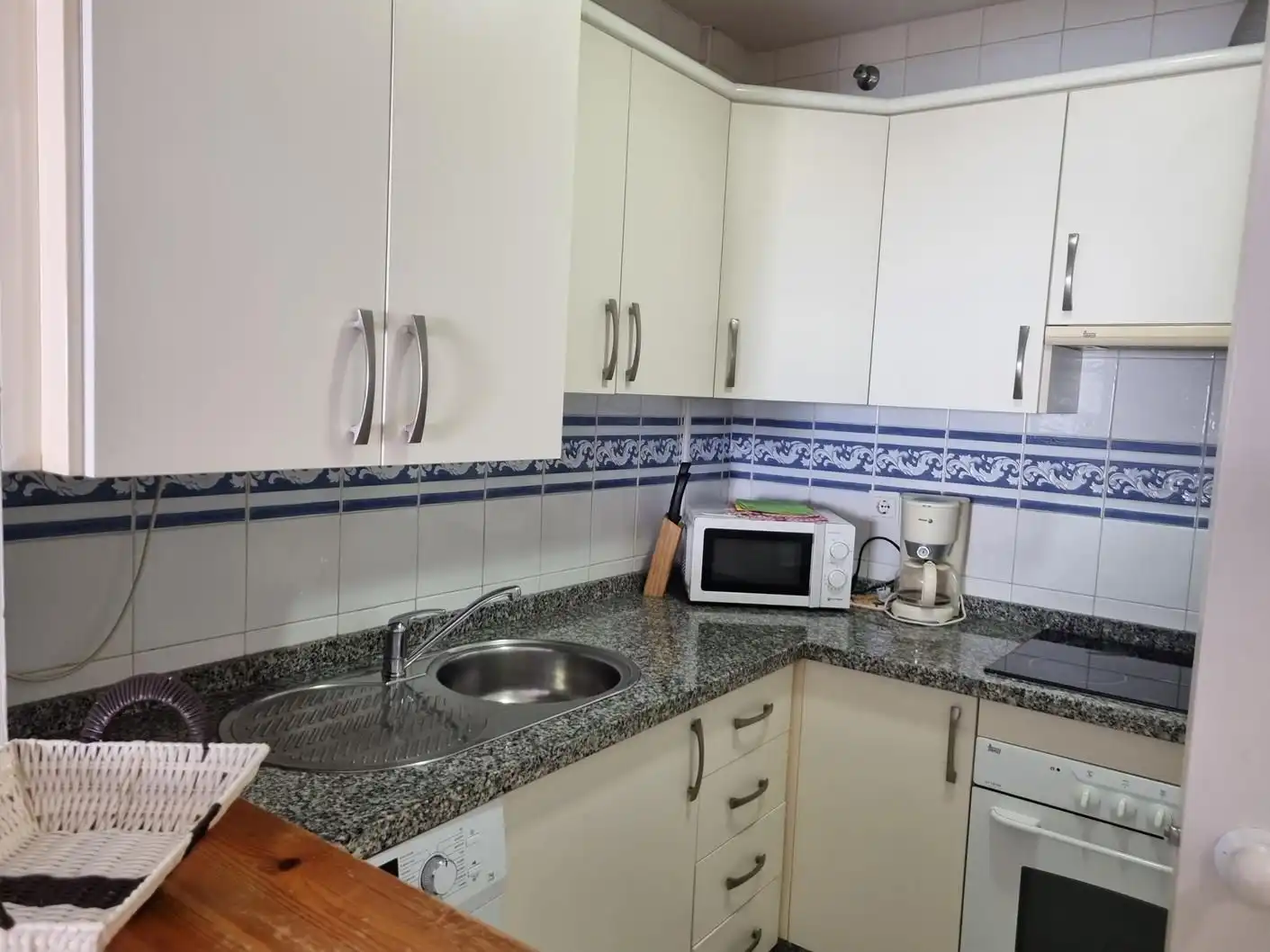 Küche von Wohnungen zur Miete in Torrox mit Klimaanlage, Heizung und Terrasse