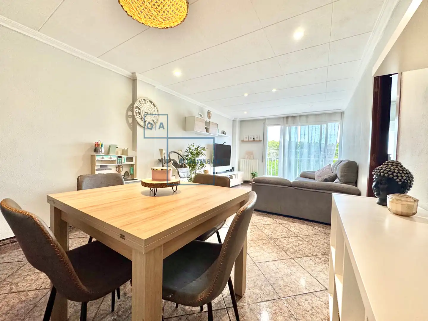 Sala de estar de Piso en venta en Terrassa con Aire acondicionado, Calefacción y Amueblado