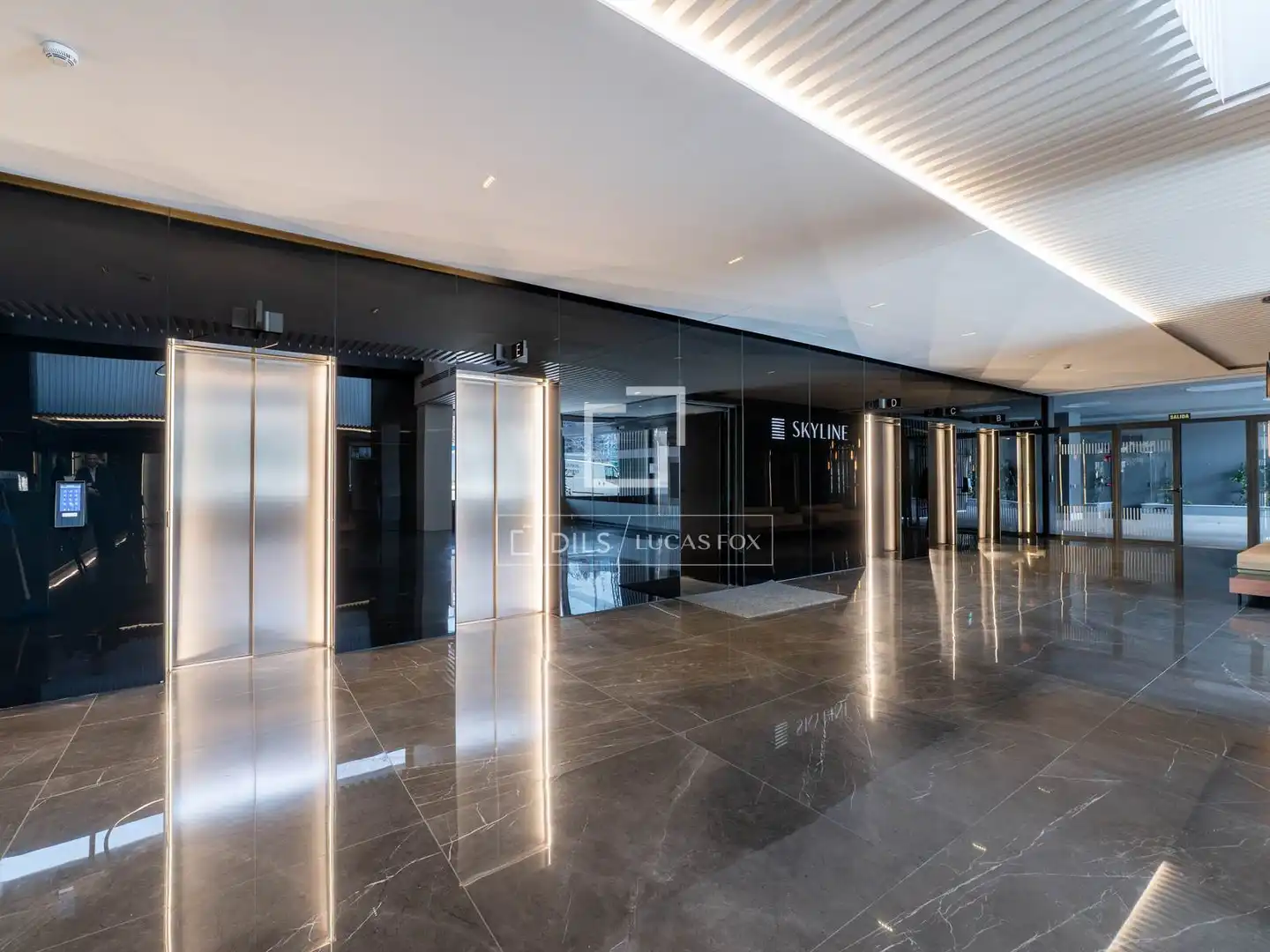Ático en venta en Madrid con Aire acondicionado, Calefacción y Terraza