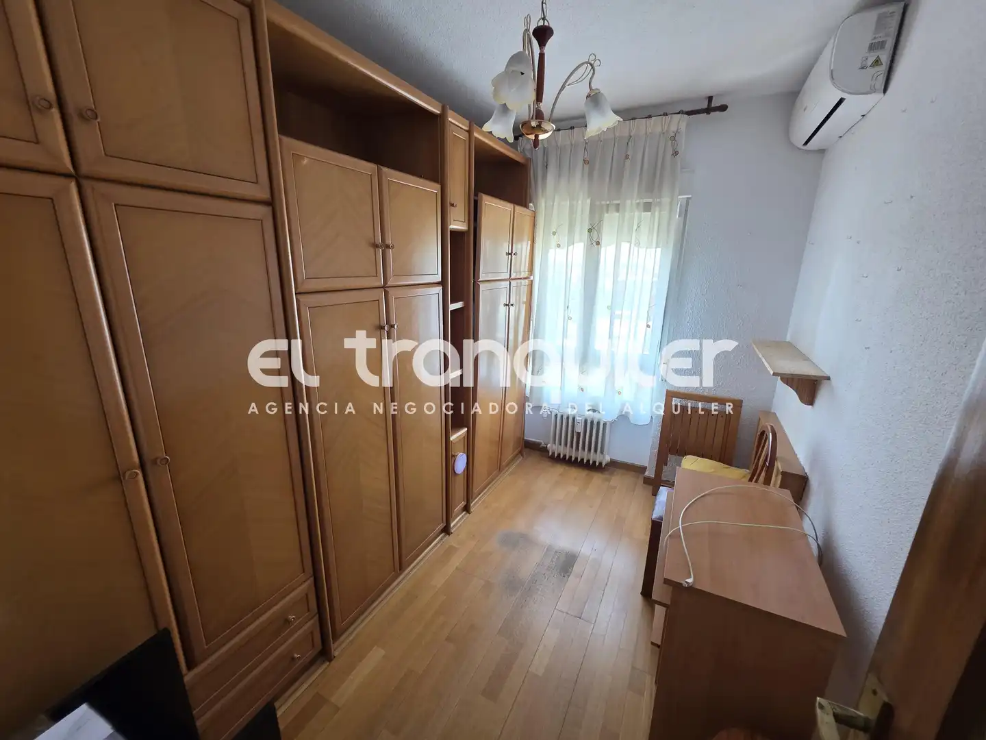 Bedroom of Flat for rent in Madrid  with Air Conditioner, Parquet flooring and Terrace