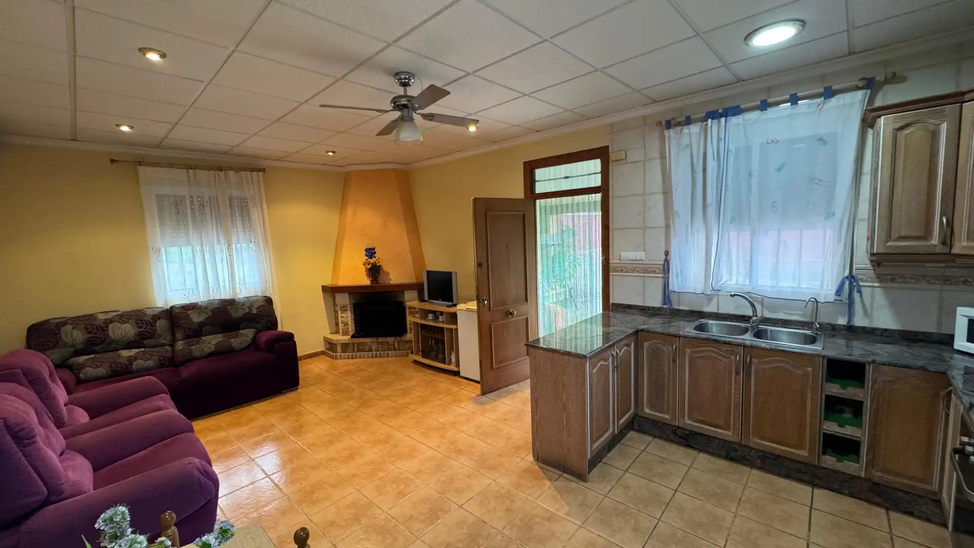 Cocina de Casa o chalet en venta en Dolores con Aire acondicionado, Jardín privado y Amueblado