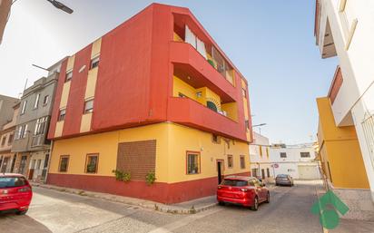 Exterior view of Flat for sale in Algeciras  with Air Conditioner and Terrace