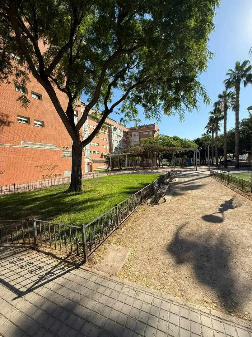 Flat for sale in Manises, Valencia