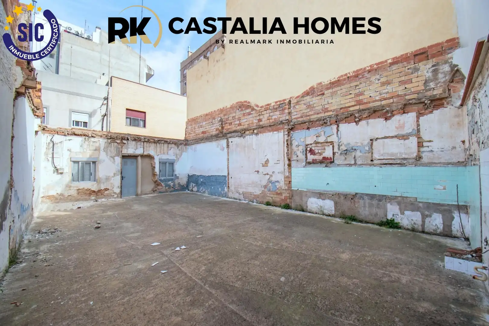 Vista exterior de Residencial en venta en Castellón de la Plana / Castelló de la Plana