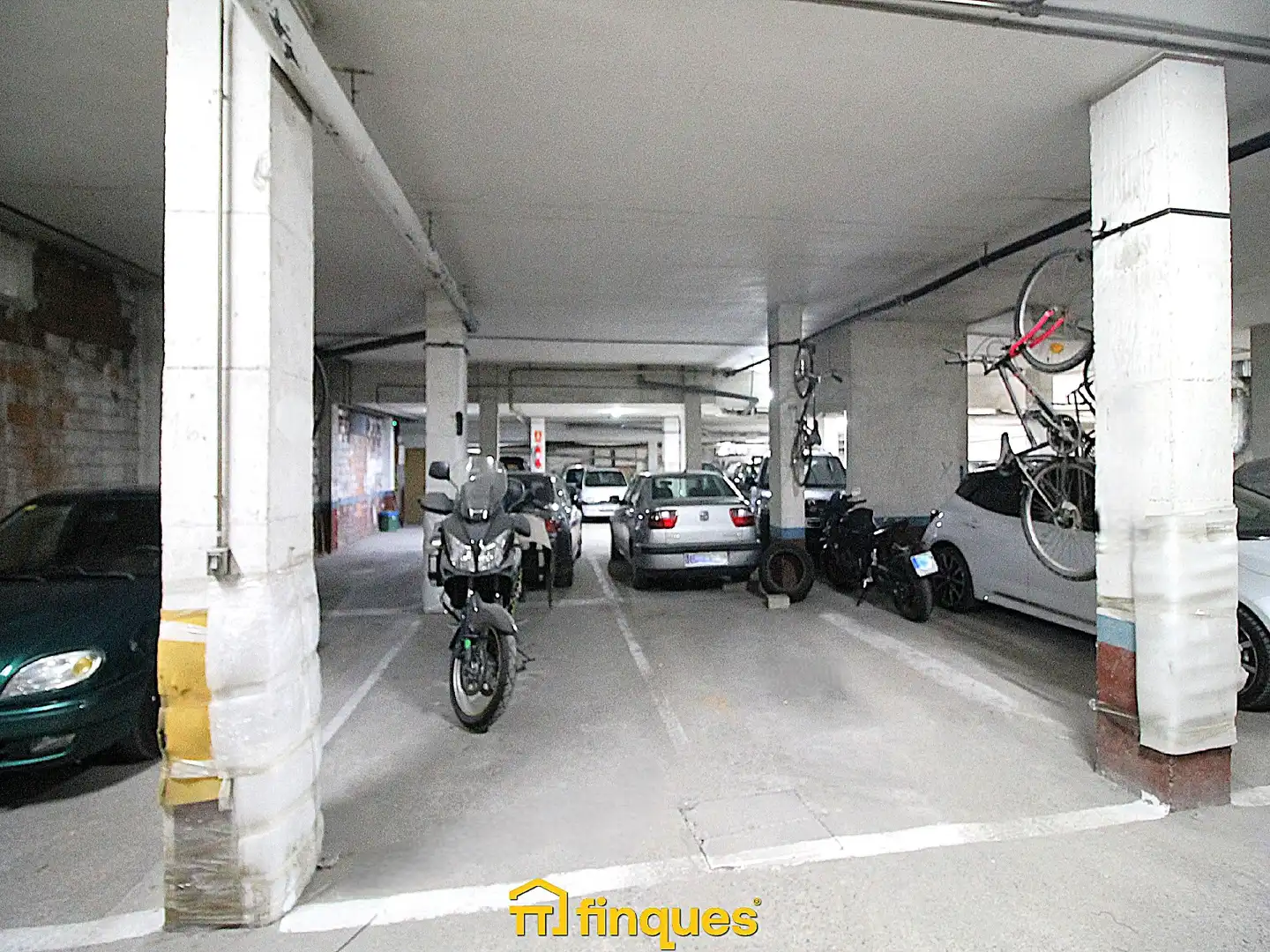 Aparcament de Garatge en venda en Mollet del Vallès