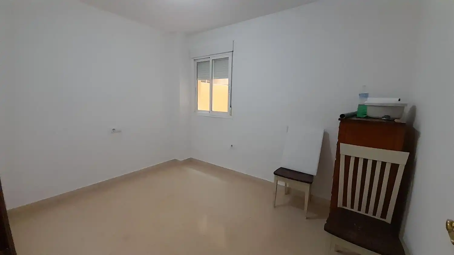 Schlafzimmer von Wohnung zum Verkauf in Málaga mit Klimaanlage, Privatgarten und Terrasse