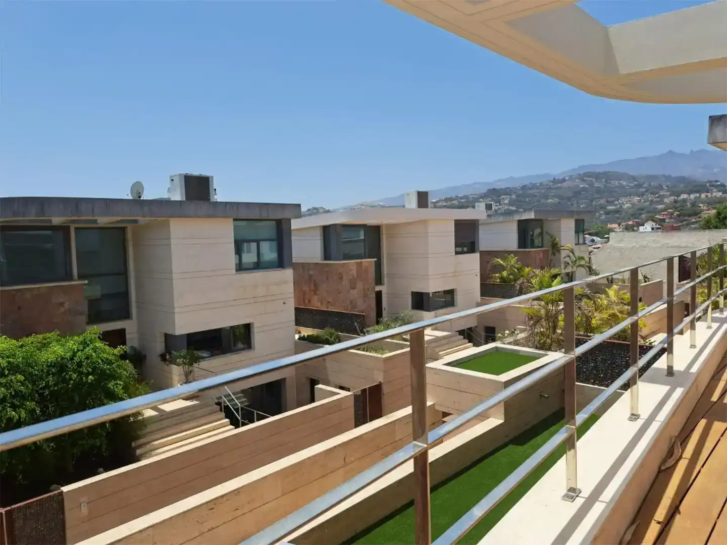 Terrassa de Casa o xalet en venda en Santa Brígida amb Aire condicionat, Jardí privat i Parquet