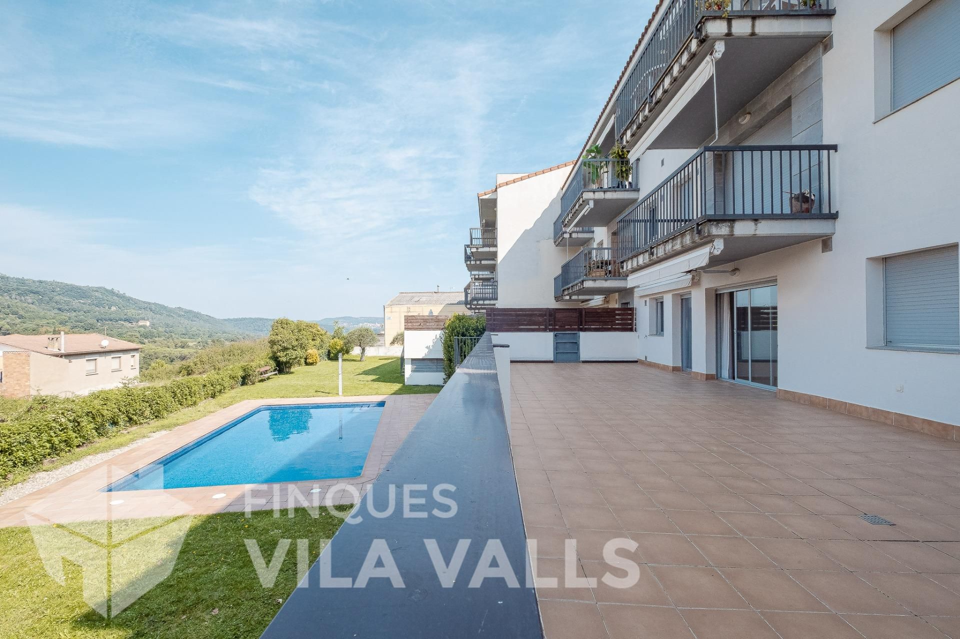 Piscina de Pis en venda en Castellterçol amb Jardí privat, Parquet i Terrassa