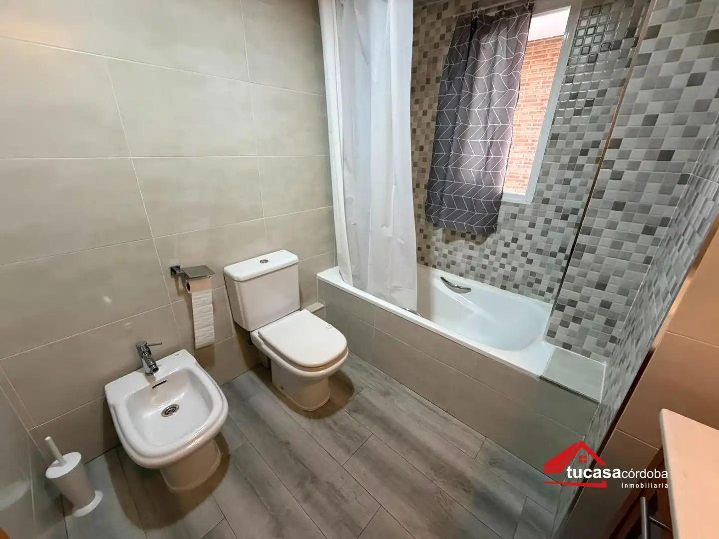 Baño de Piso en venta en Córdoba con Aire acondicionado