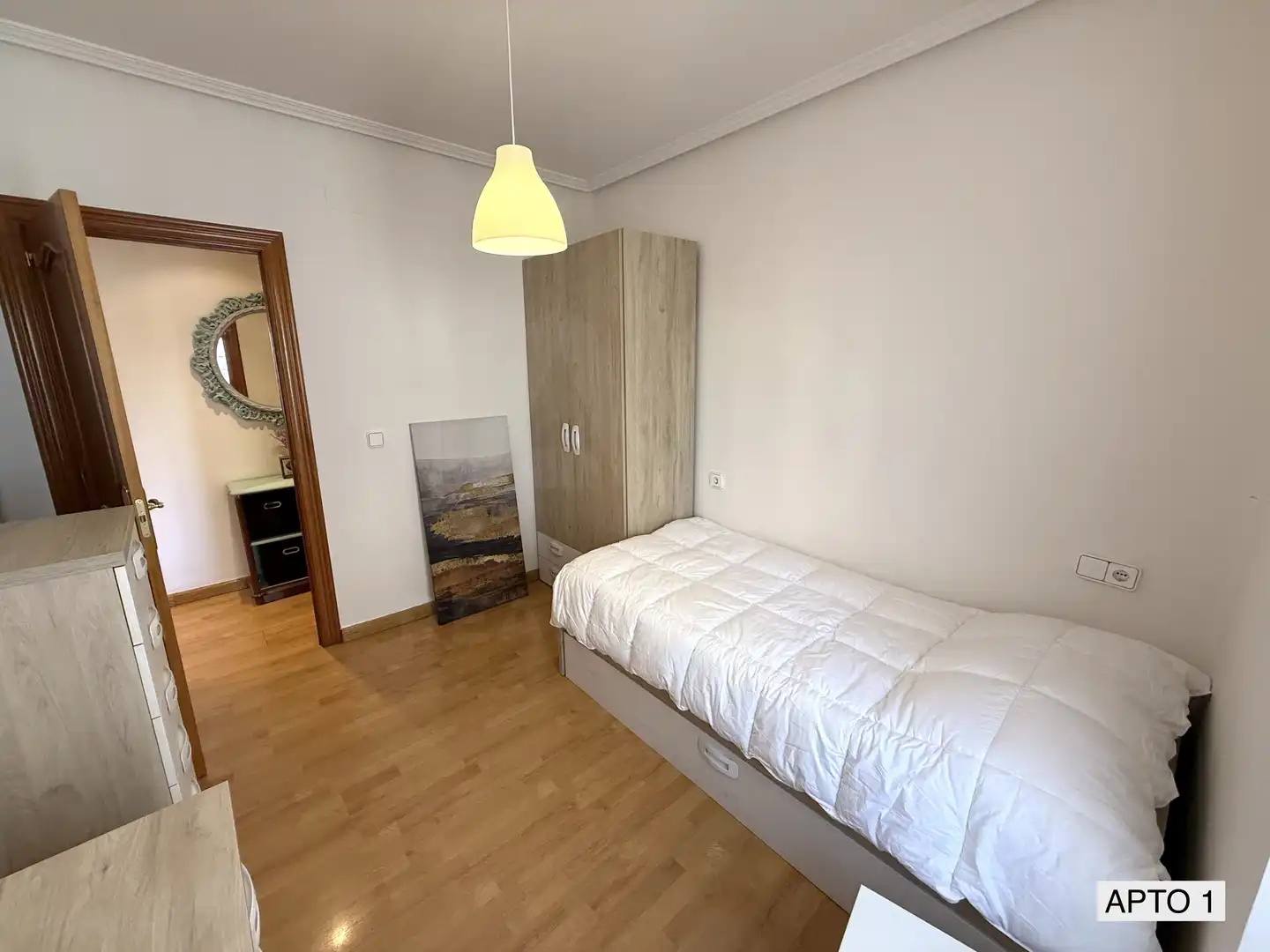 Habitación de Edificio en venta en León Capital 