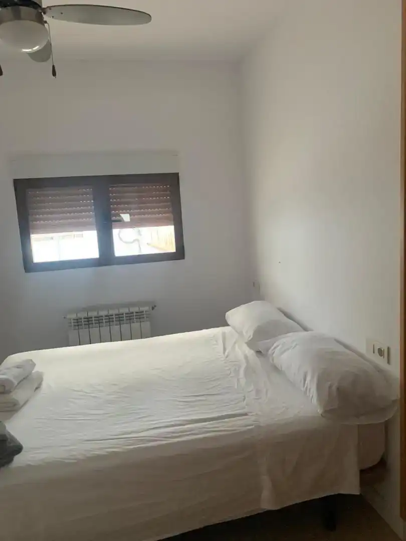 Dormitori de Pis de lloguer en Altea amb Aire condicionat, Parquet i Moblat