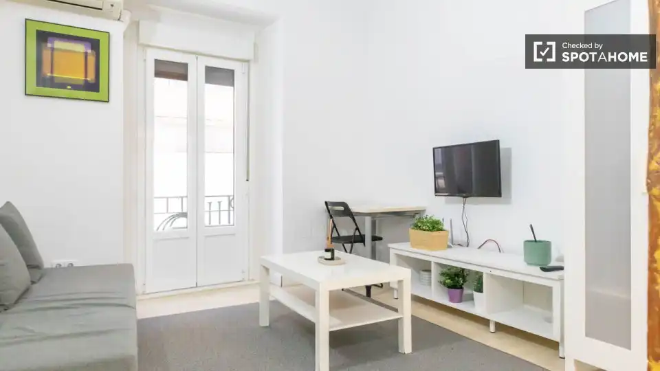 Wohnung mit Terrasse zur Miete in Centro, imagen 3
