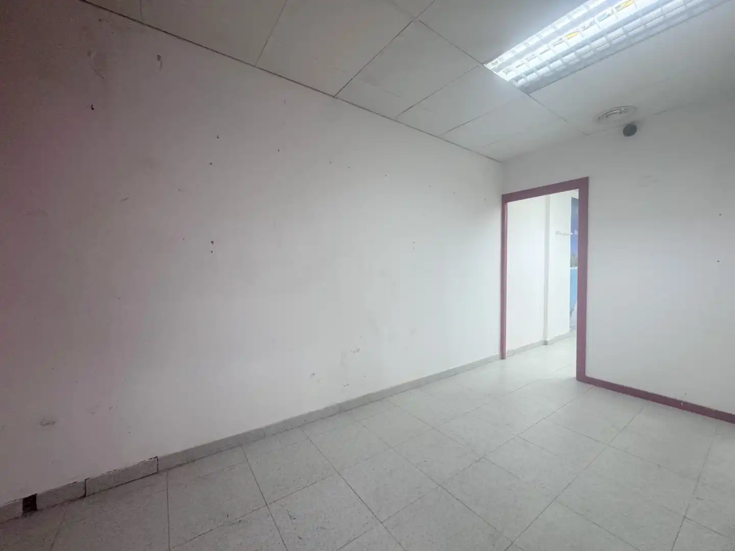 Local comercial de lloguer a Carrer d'Isabel de Villena 20, imagen 7