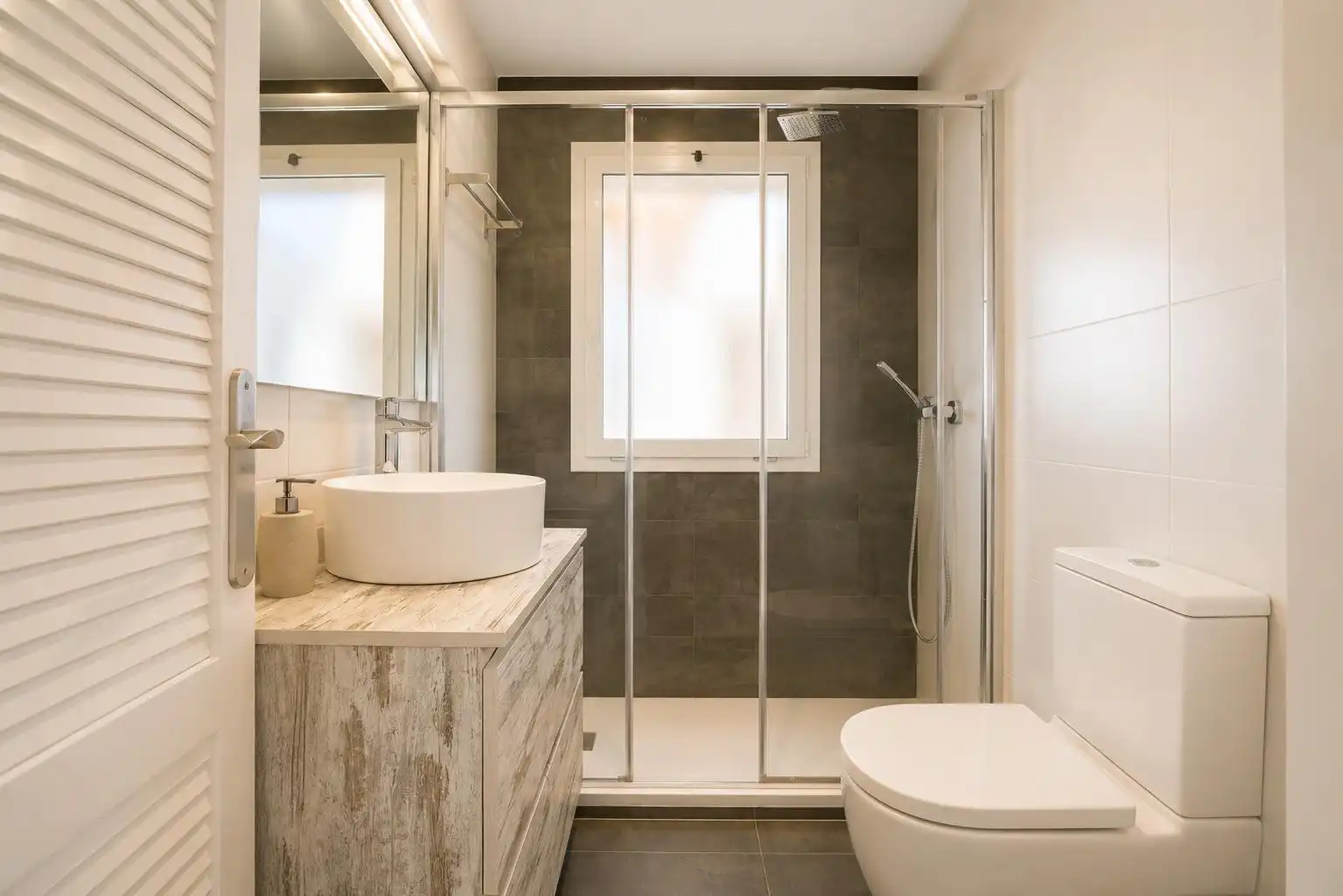 Baño de Ático en venta en Salou con Aire acondicionado, Terraza y Piscina comunitaria