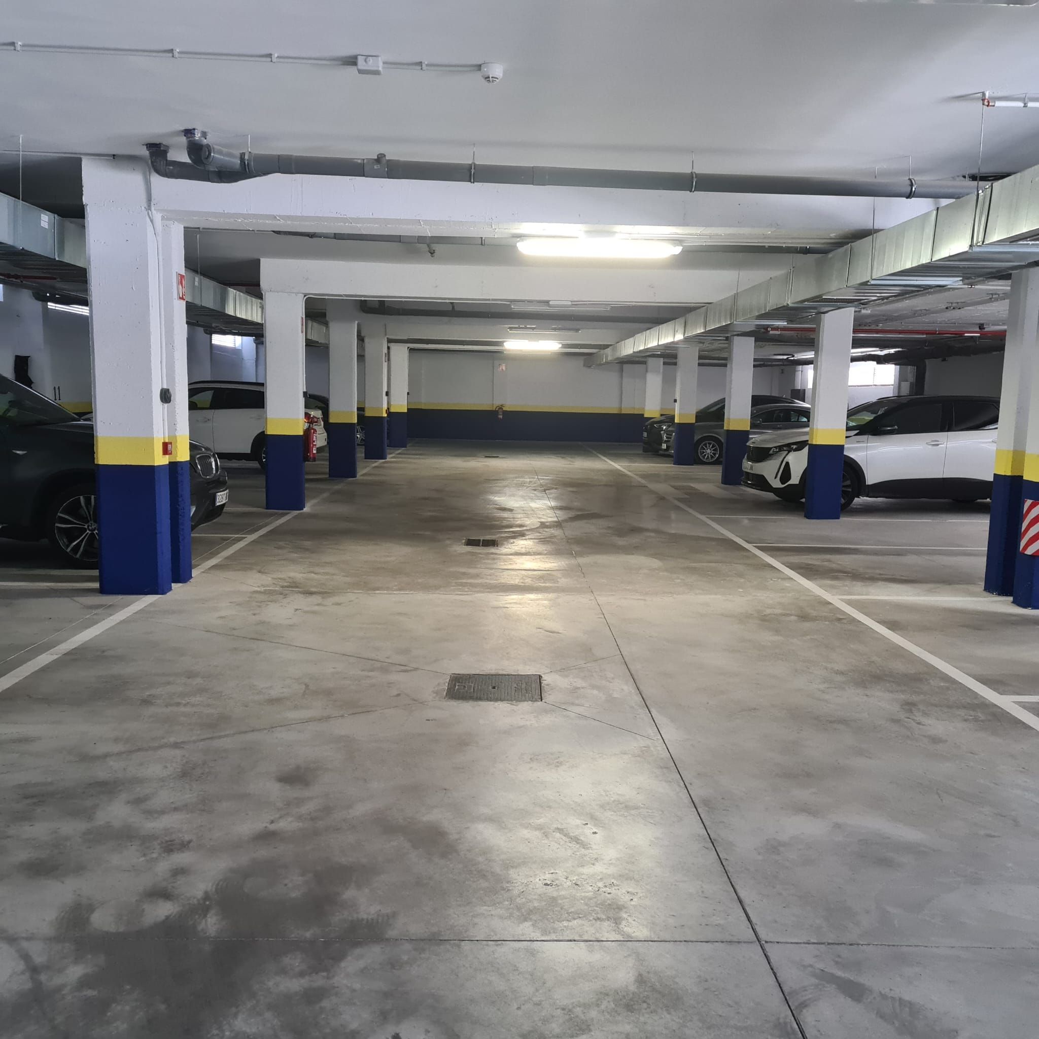 Parking of Garage to rent in Meco