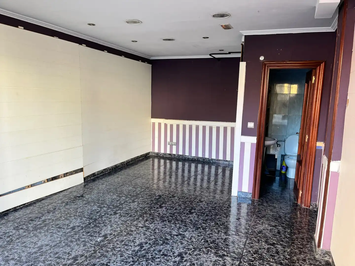 Commercial properties for rent in Areatza Kalea, Plentzia