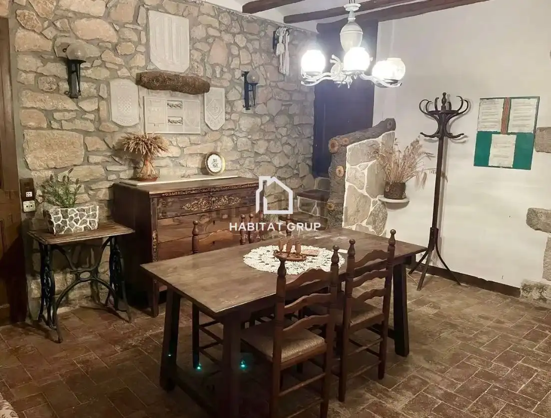 Comedor de Casa o chalet en venta en Senan con Calefacción, Jardín privado y Terraza