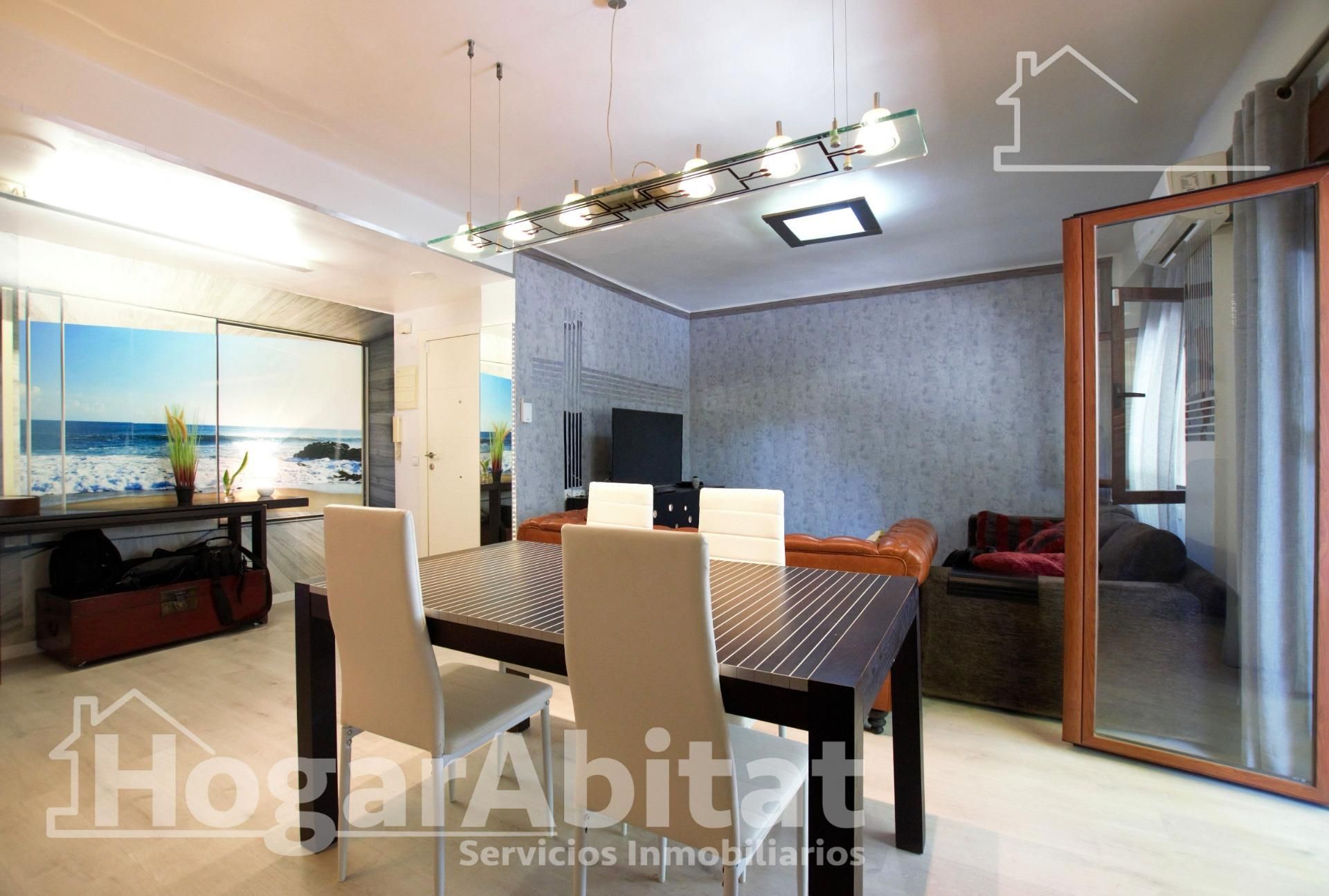 Menjador de Pis en venda en Oliva amb Aire condicionat, Terrassa i Traster