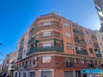 Exterior view of Flat for sale in Cerdanyola del Vallès  with Air Conditioner and Balcony