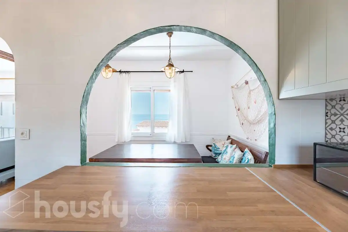 Comedor de Piso en venta en Sitges con Trastero, Amueblado y Piscina comunitaria