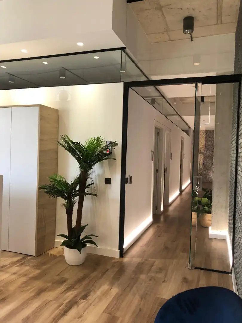 Commercial properties for sale in Málaga  with Air Conditioner and Alarm