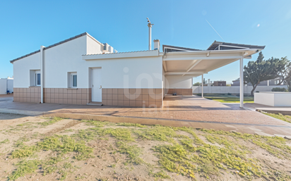 Exterior view of House or chalet for sale in Chiclana de la Frontera  with Air Conditioner, Heating and Terrace