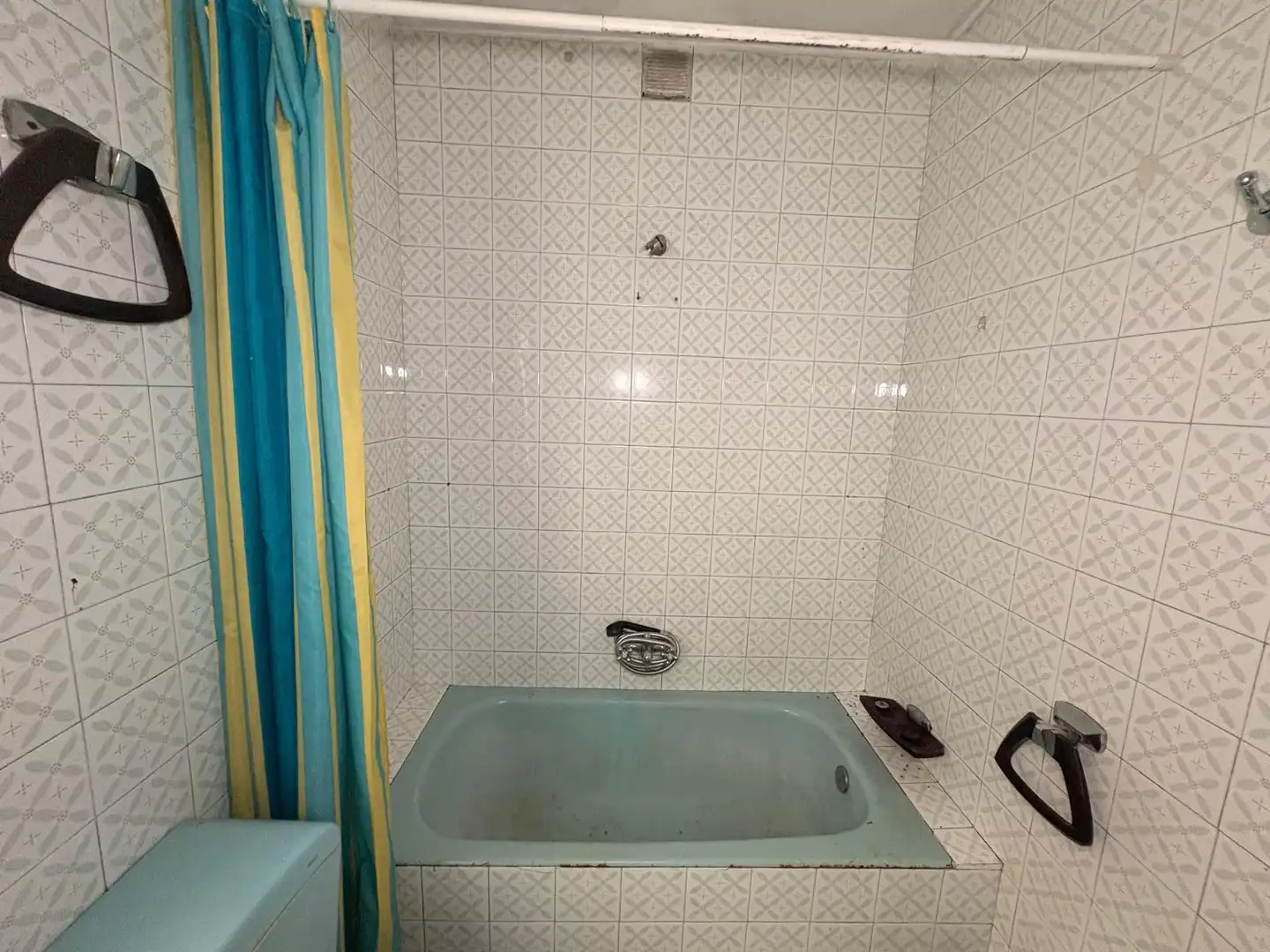 Bathroom of Houses for sale in Vedra  with Private garden, Storage room and Furnished