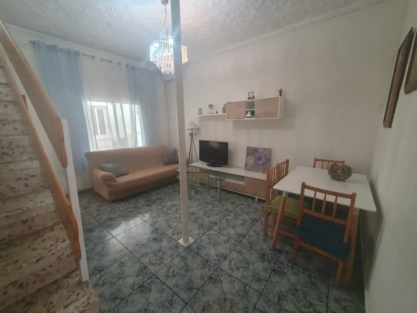 Vista exterior de Casa o xalet de lloguer en Puertollano amb Aire condicionat i Moblat