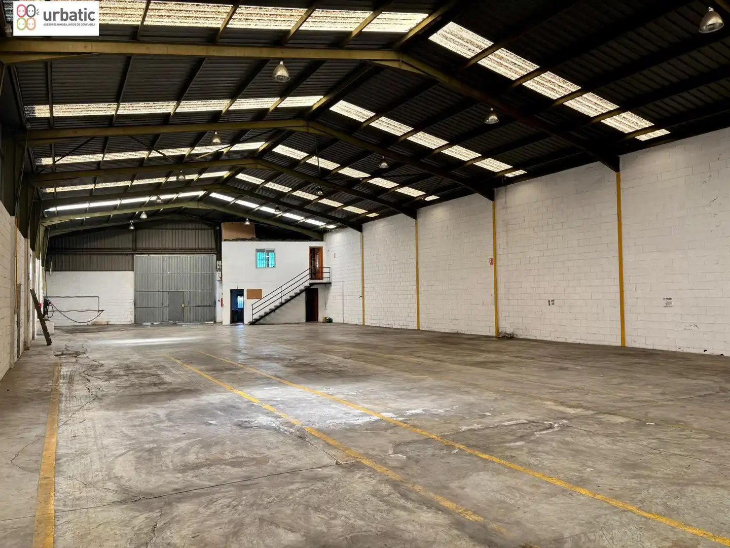 Nave industrial de alquiler en El Real de Gandia