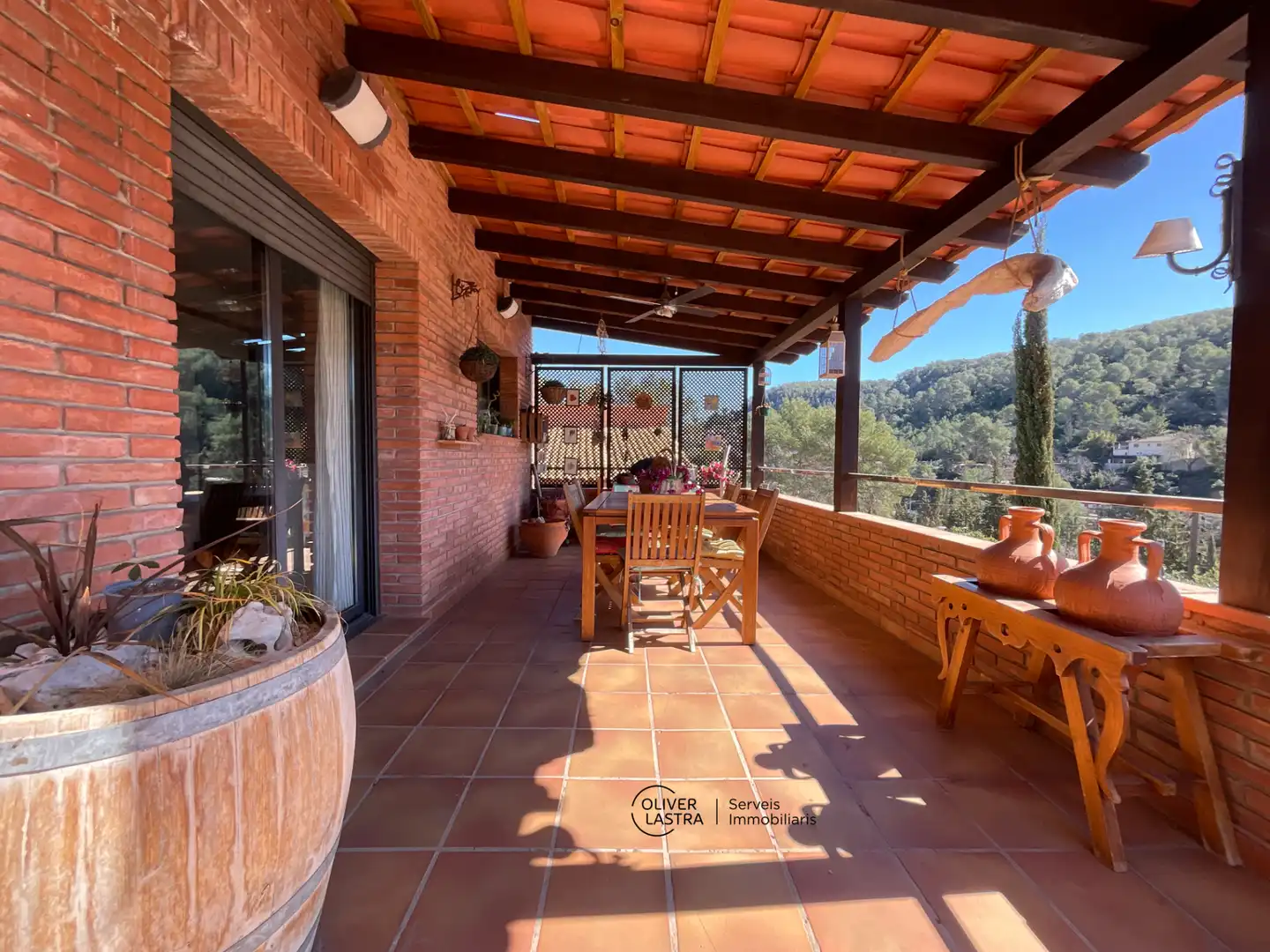 Terraza de Casa o chalet en venta en Corbera de Llobregat con Aire acondicionado, Calefacción y Jardín privado