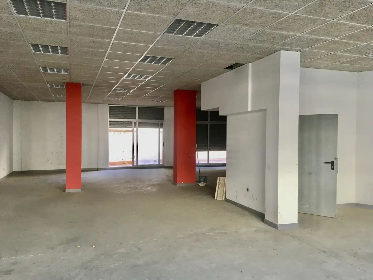 Local en venda a Carrer Salvador Dabau i Caussa, 8, Sant Narcís