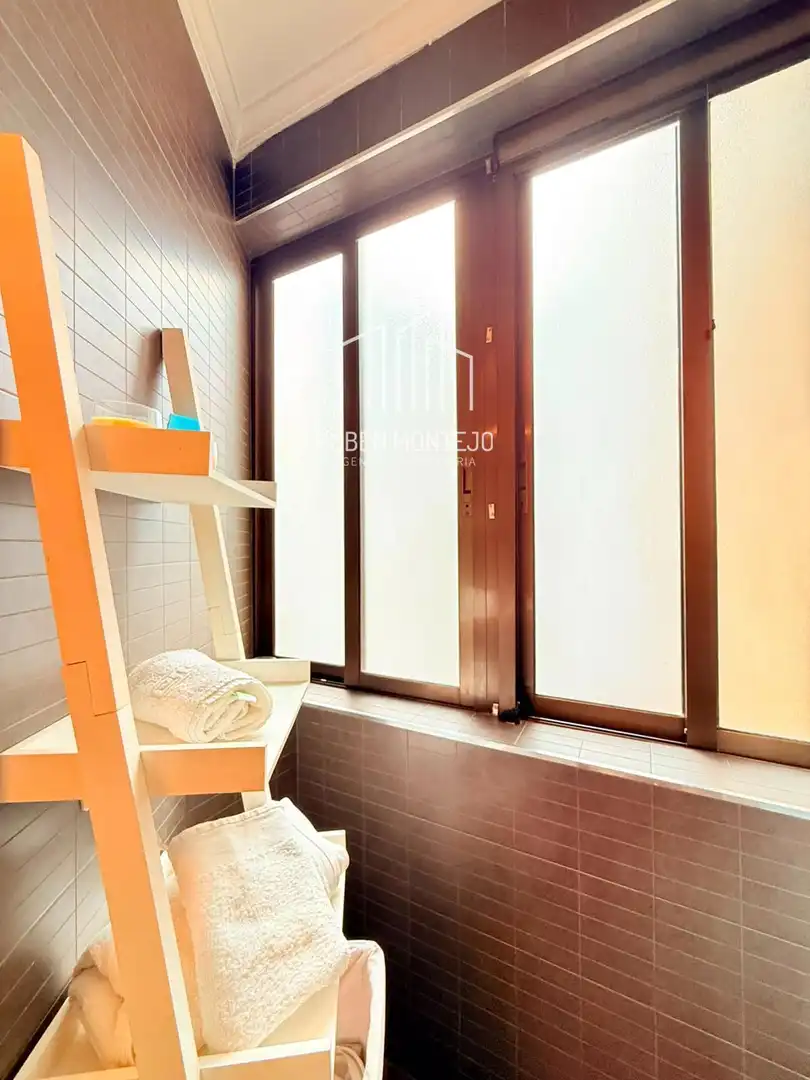 Baño de Piso en venta en Salamanca con Calefacción, Amueblado y Horno