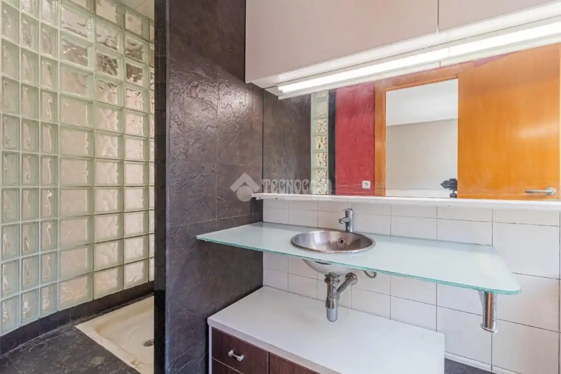 Baño de Ático en venta en Sant Cugat del Vallès con Balcón