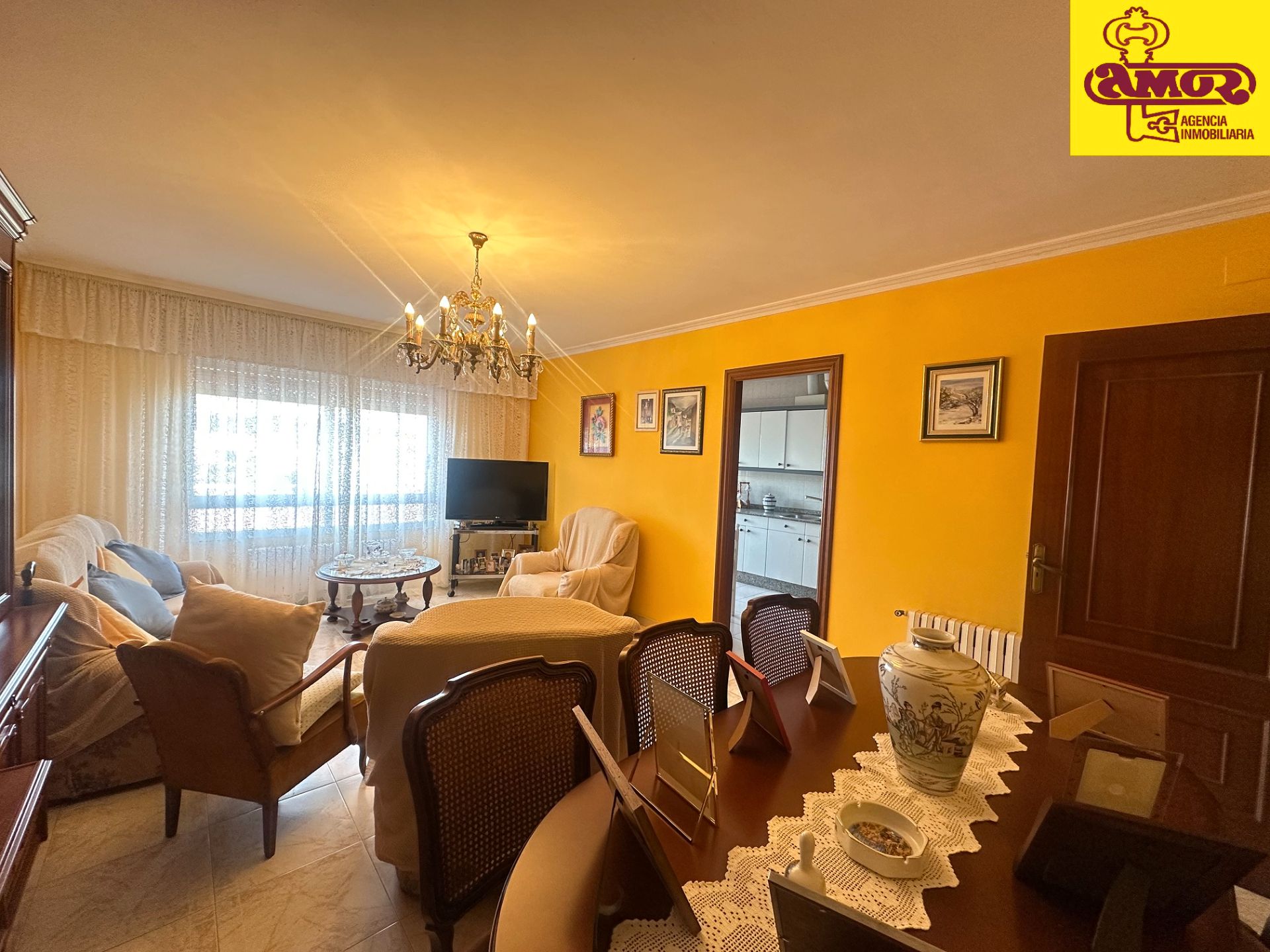 Living room of House or chalet for sale in Santiago de Compostela   with Heating, Private garden and Terrace