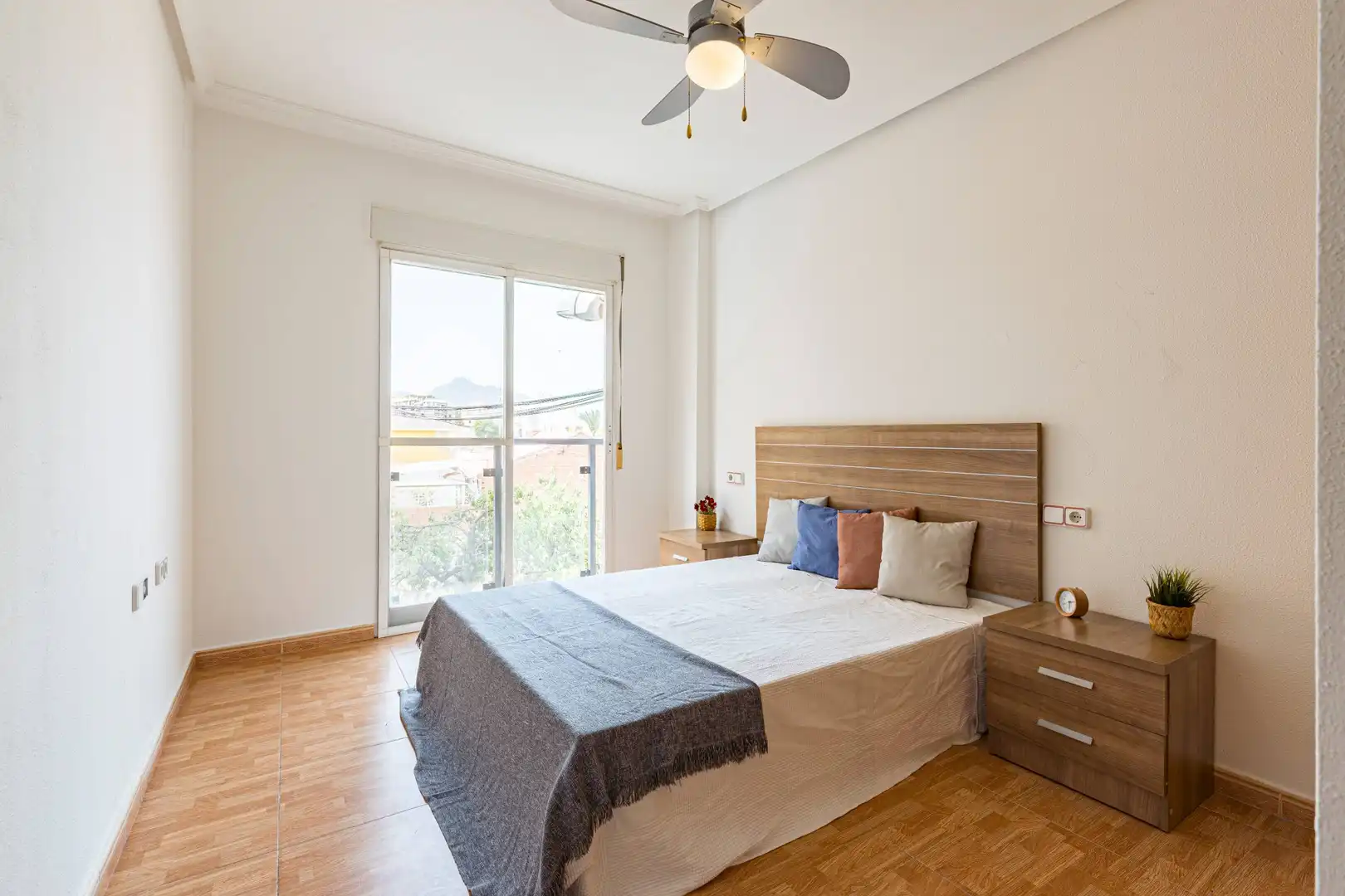 Dormitori de Apartament en venda en Murcia amb Aire condicionat, Traster i Moblat