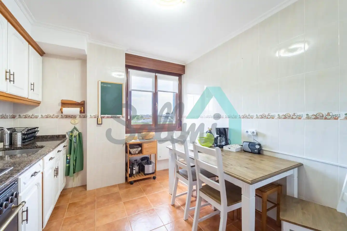 Kitchen of Ground floor for sale in Tapia de Casariego  with Heating, Parquet flooring and Terrace
